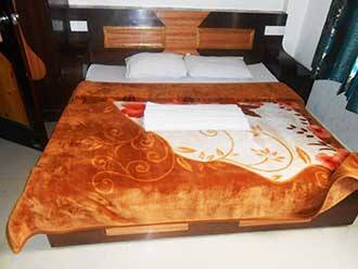 Hotel Amrit, Chintpurni 1